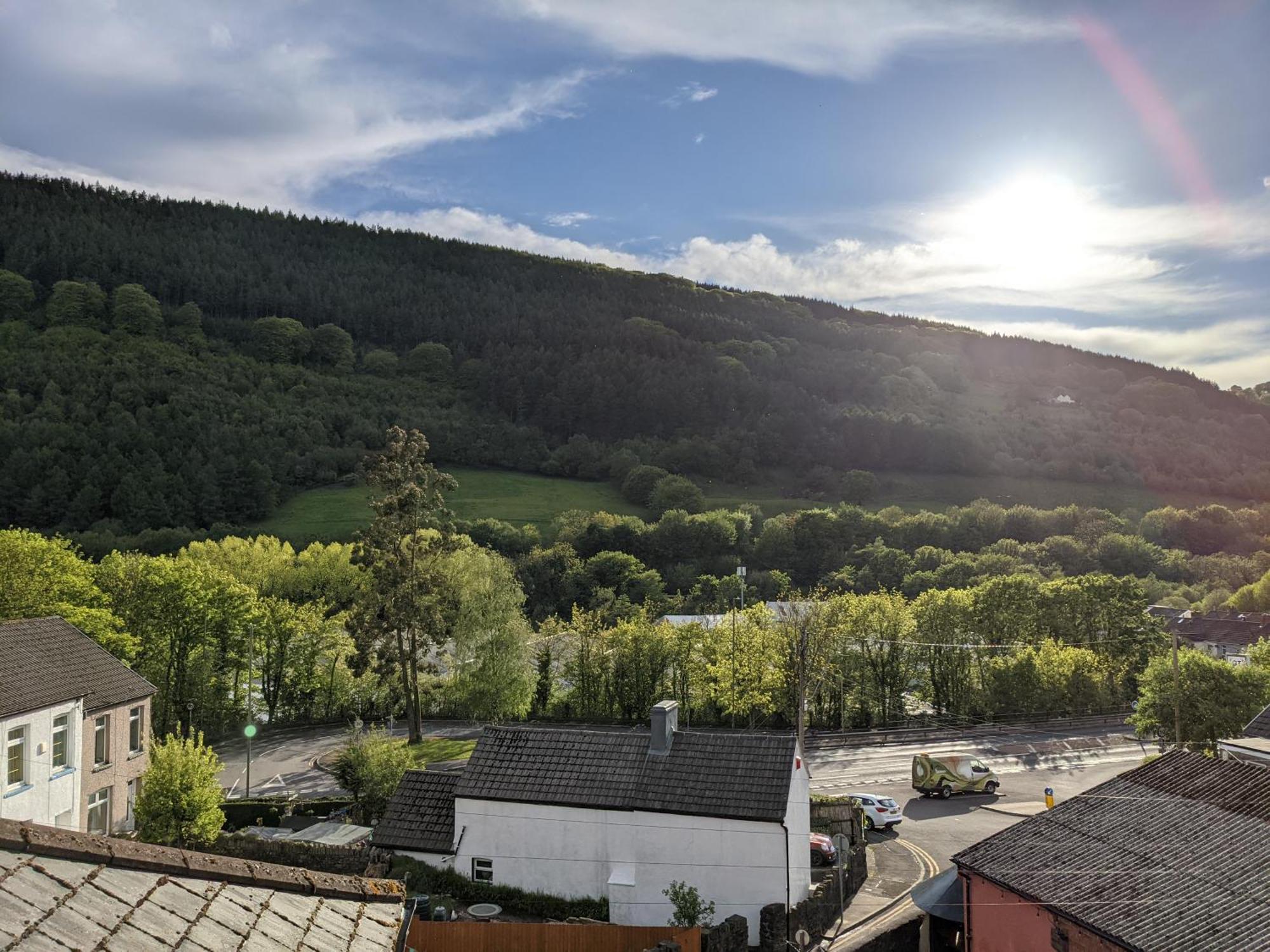 Cwmcarn Hotel & Bunkhouse Esterno foto